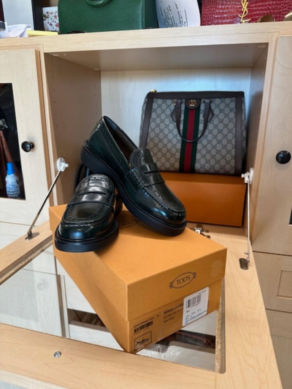 Tod's Leather Dark Green Size 37 Loafers Brand New in Box